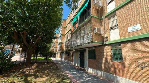 Foto 2 de Pis en venda a Puerta Blanca, Málaga Capital