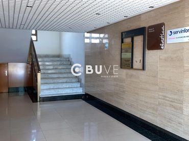 Oficina con ascensor en alquiler en ARCO LADRILLO