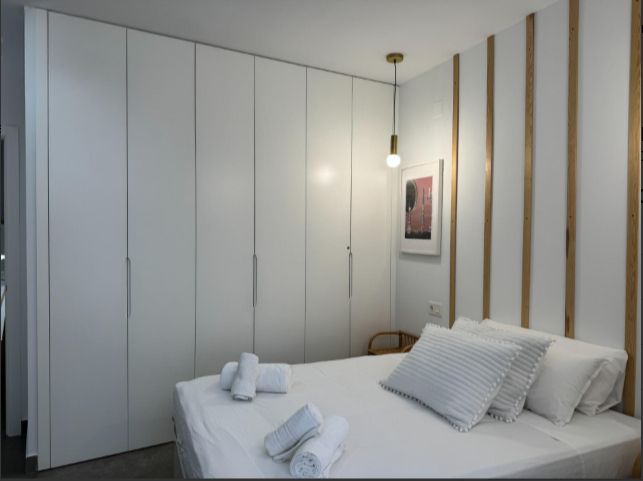 Dormitori de Pis en venda en Jerez de la Frontera amb Aire condicionat, Terrassa i Moblat