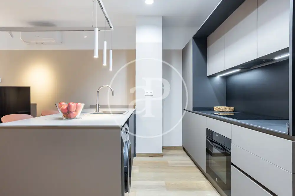 Kitchen of Flat for rent in Valencia  with Air Conditioner, Heating and Terrace