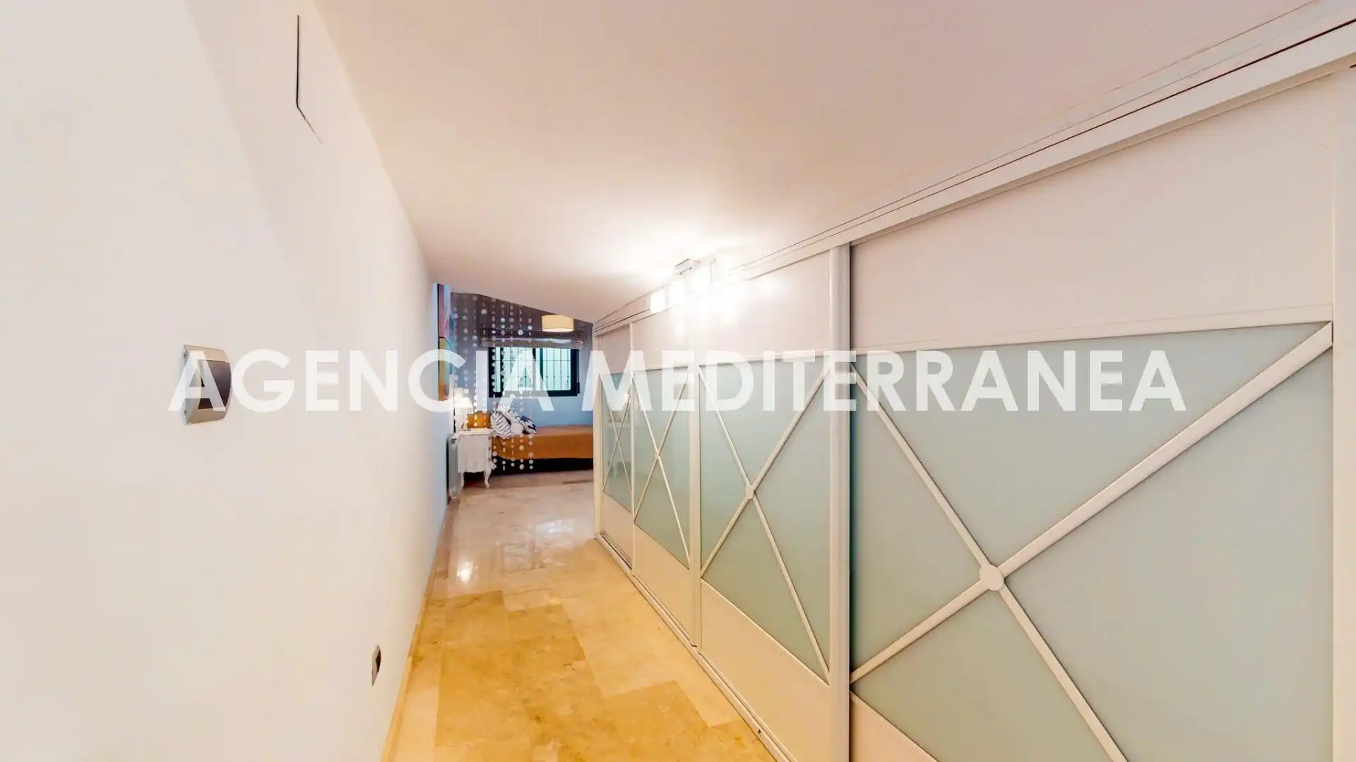 Maisonette zum Verkauf in Calle de Isabel de Villena, La Malva-rosa