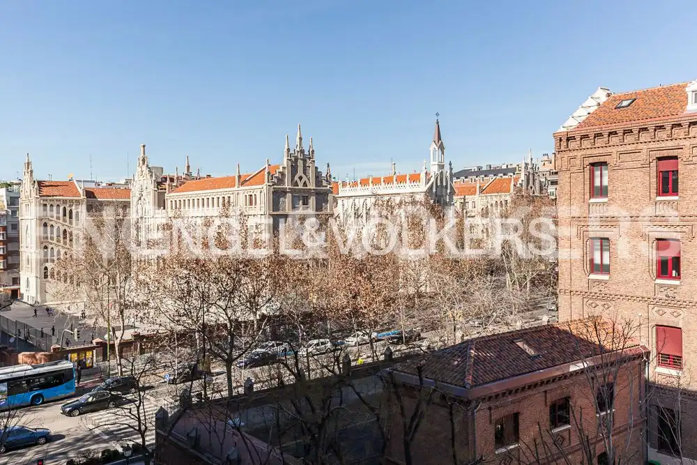 Appartamento con terrazza in vendita a General Díaz Porlier, imagen 16