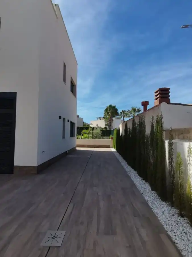 Exterior view of Houses for sale in San Bartolomé  with Private garden, Swimming Pool and Community pool