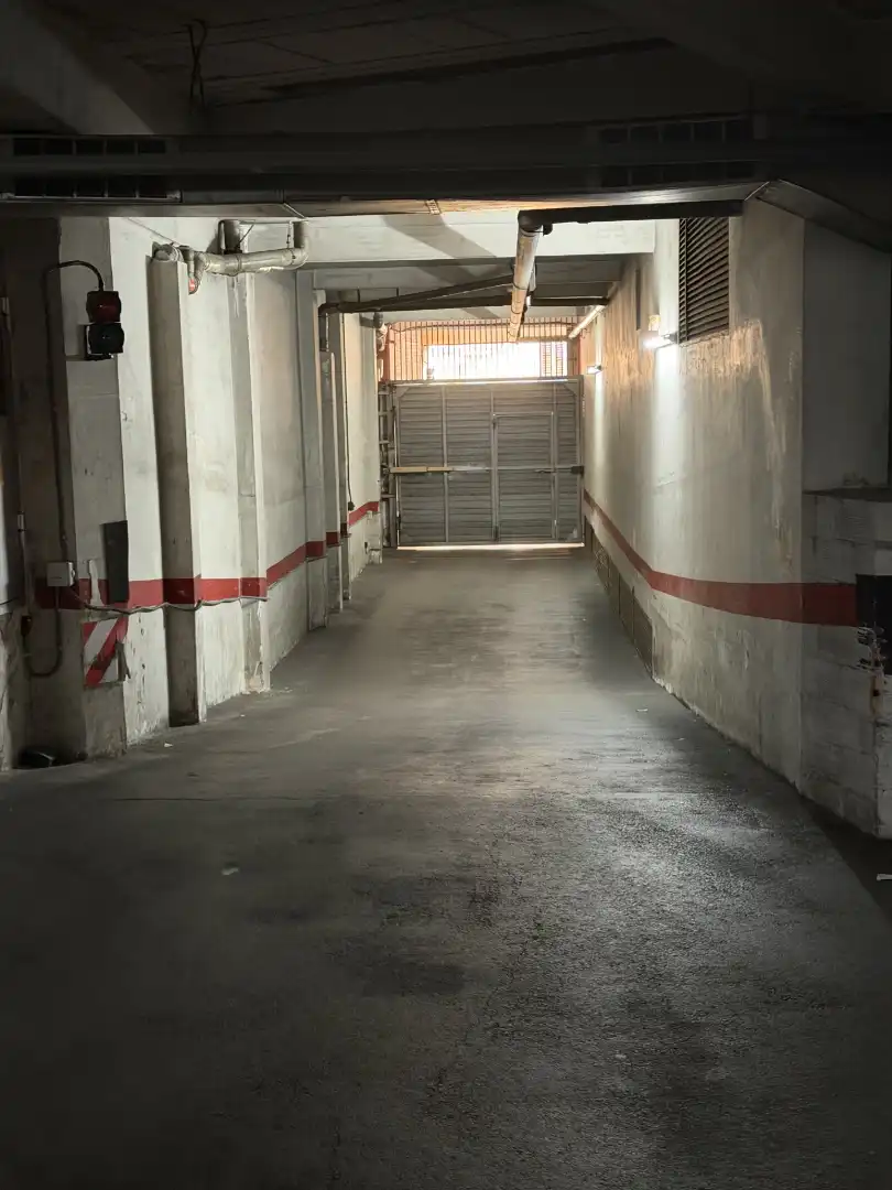 Garage zur Miete in Rambla de la Muntanya, 8, El Guinardó