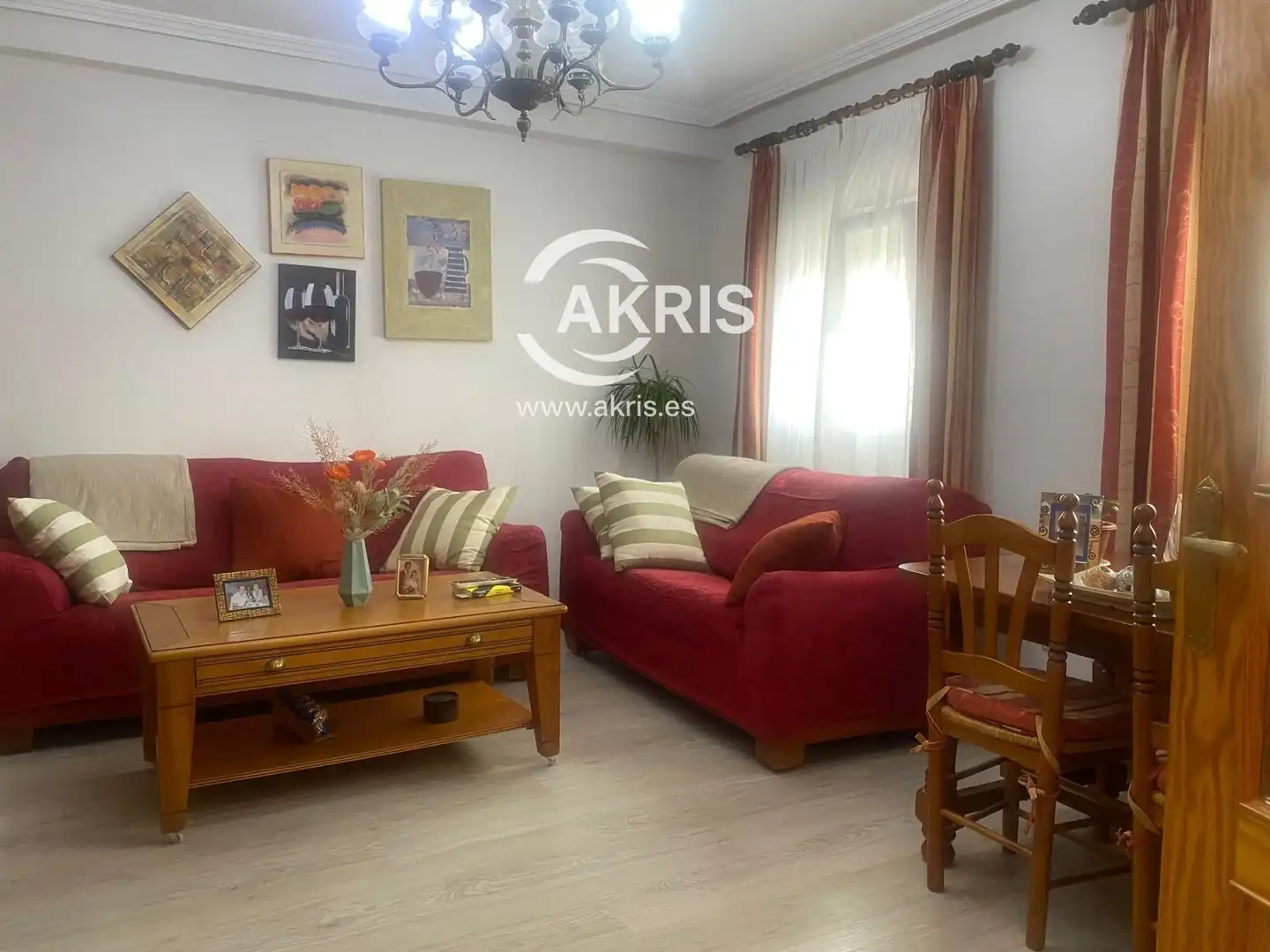 Sala de estar de Casa o chalet en venta en El Casar de Escalona con Aire acondicionado, Calefacción y Trastero
