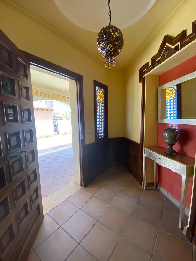 Chalet con terraza en venta en La Barrosa, imagen 2