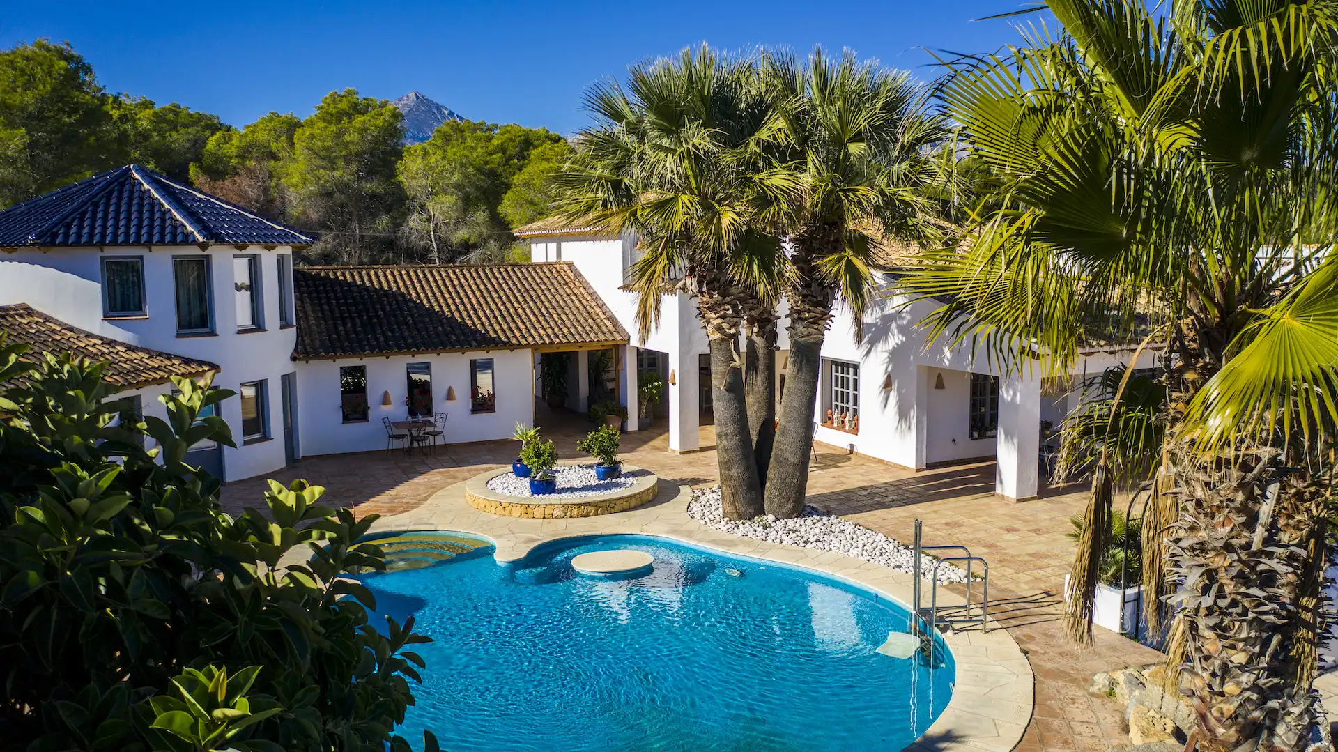 Villa mit Terrasse zum Verkauf in Pueblo - Urbanizaciones