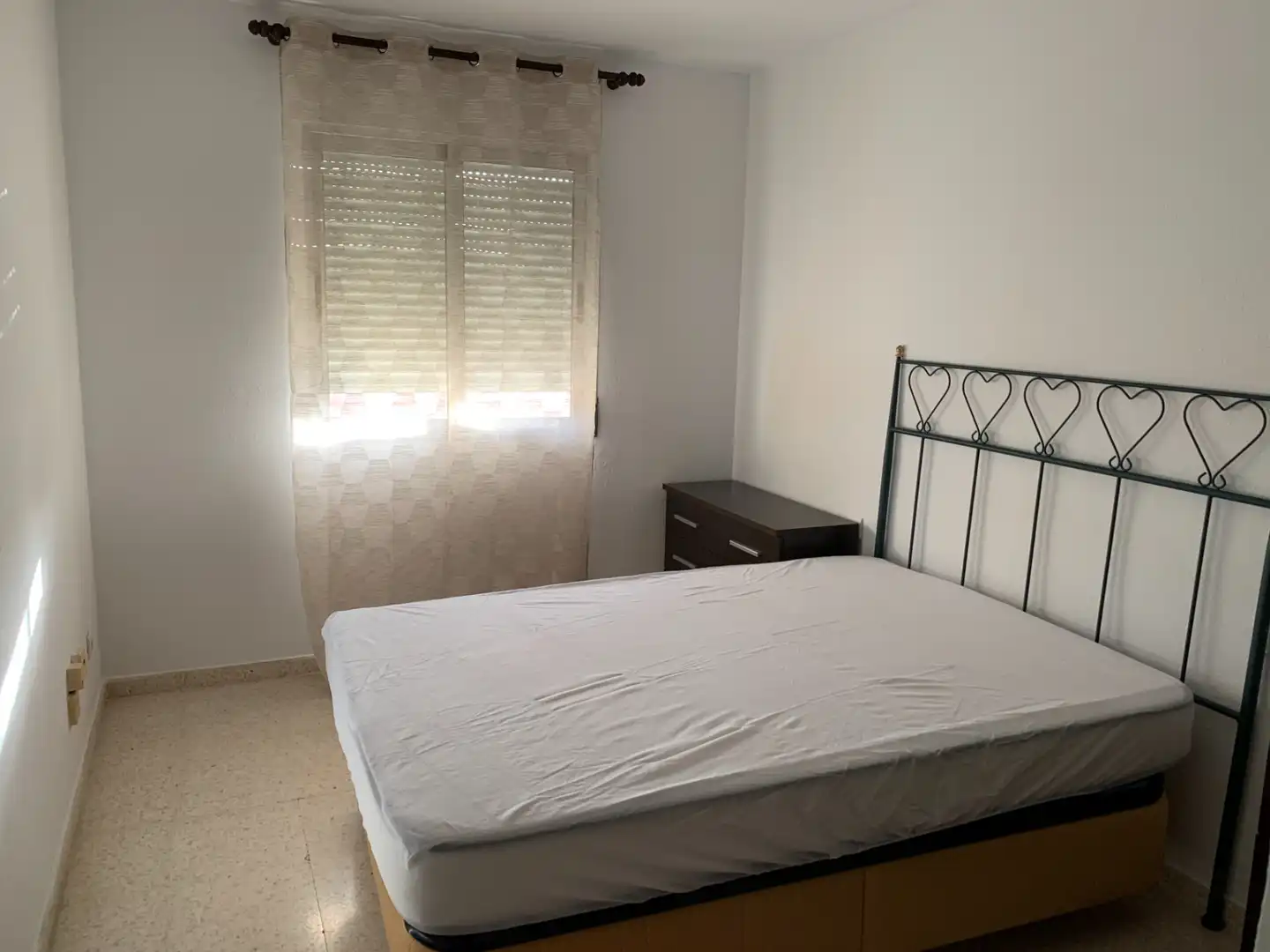 Dormitori de Apartament de lloguer en Vélez-Málaga amb Aire condicionat, Calefacció i Terrassa