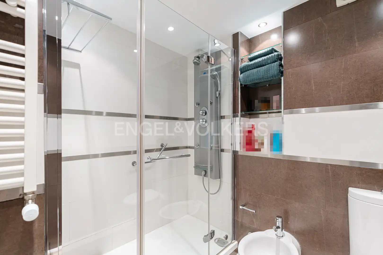 Bathroom of Attic for sale in Las Rozas de Madrid  with Air Conditioner, Heating and Terrace