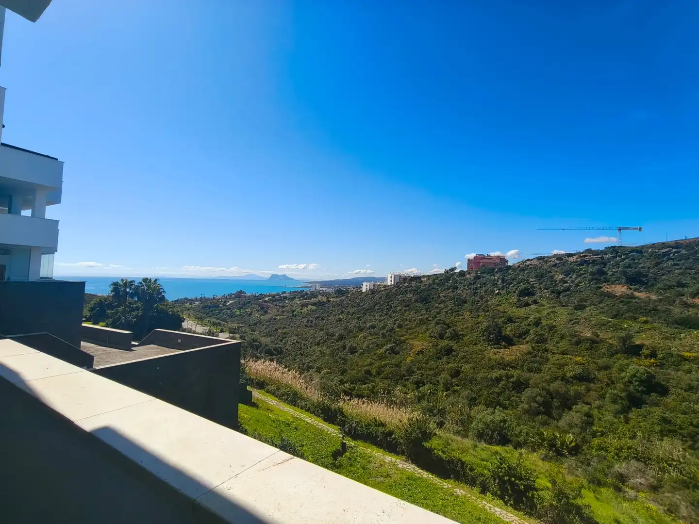 Habitatge amb terrassa en venda a Avenida Sierra Morena 47, imagen 17