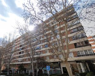 Exterior view of Flat to rent in  Madrid Capital  with Air Conditioner and Heating