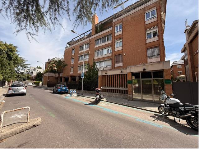 Oficina en Alquiler en Calle de Menéndez Pidal, 20 en Nueva España