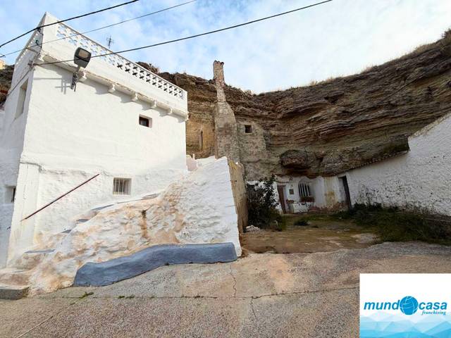 Casa-chalet en Venta en Calle Cuevas Santo, 6 en Urrea de Jalón