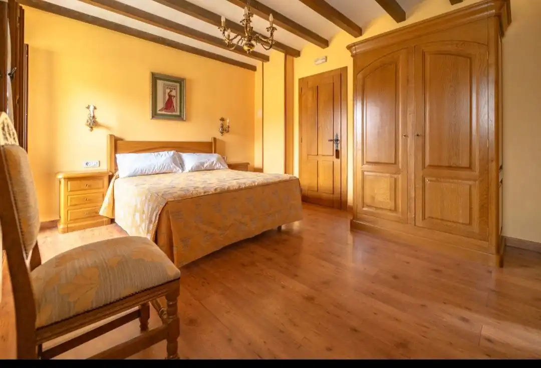 Schlafzimmer von Country house zum Verkauf in Santiurde de Toranzo
