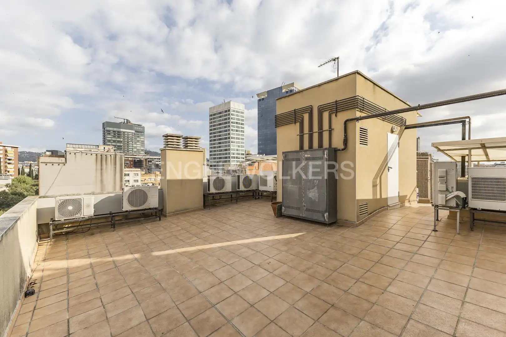 Terrace of Flat for rent in Barcelona  with Air Conditioner, Heating and Parquet flooring