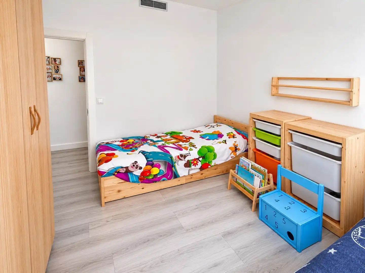 Habitación de Casa o chalet en venta en Bàscara con Aire acondicionado, Calefacción y Jardín privado