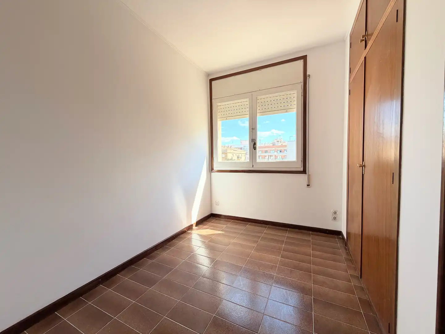 Habitación de Piso en venta en Vilanova i la Geltrú con Calefacción y Horno