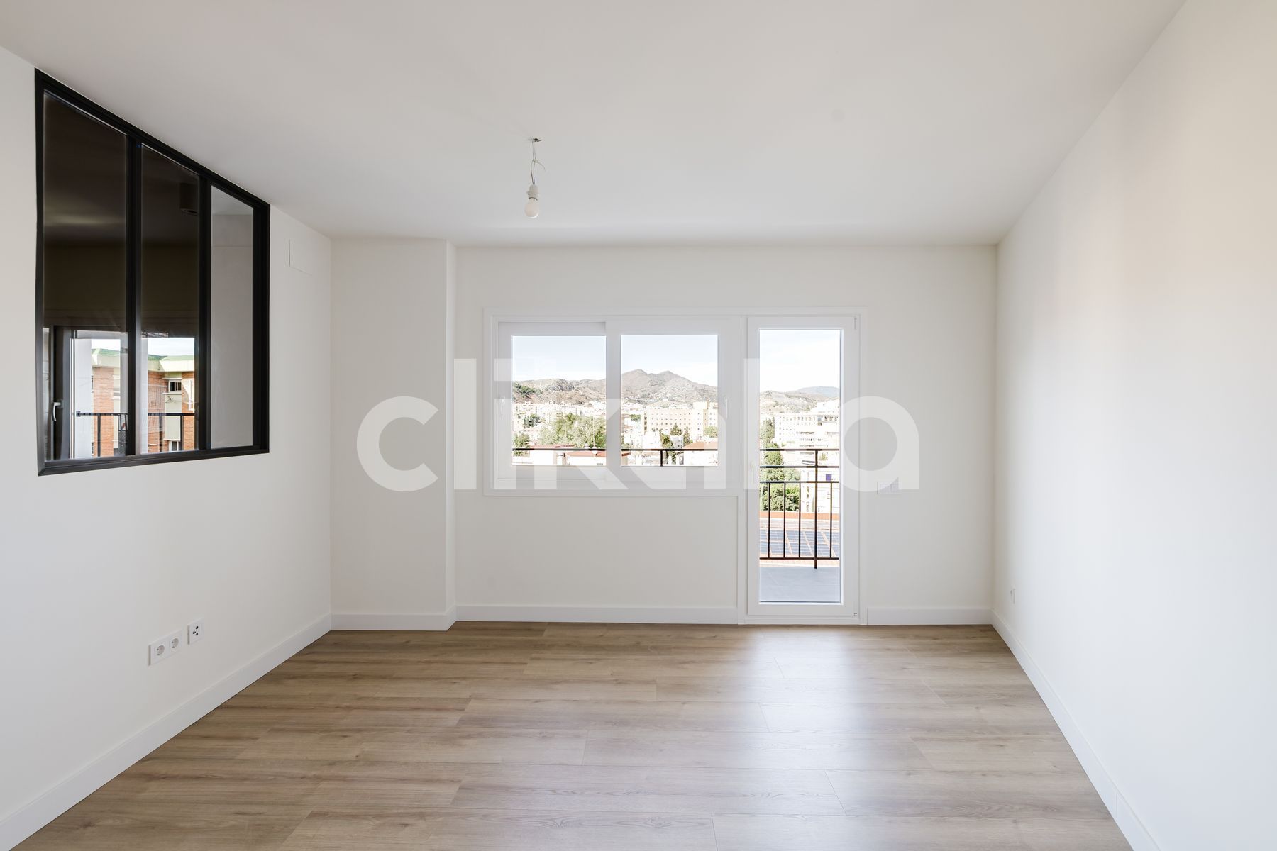 Dormitori de Pis en venda en Málaga Capital amb Aire condicionat i Terrassa