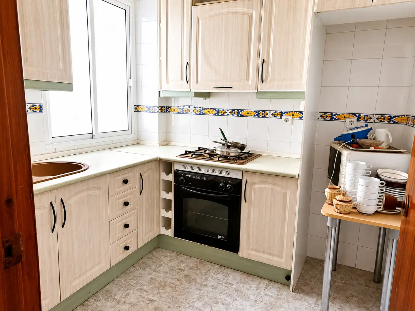 Küche von Wohnung zum Verkauf in Úbeda mit Heizung