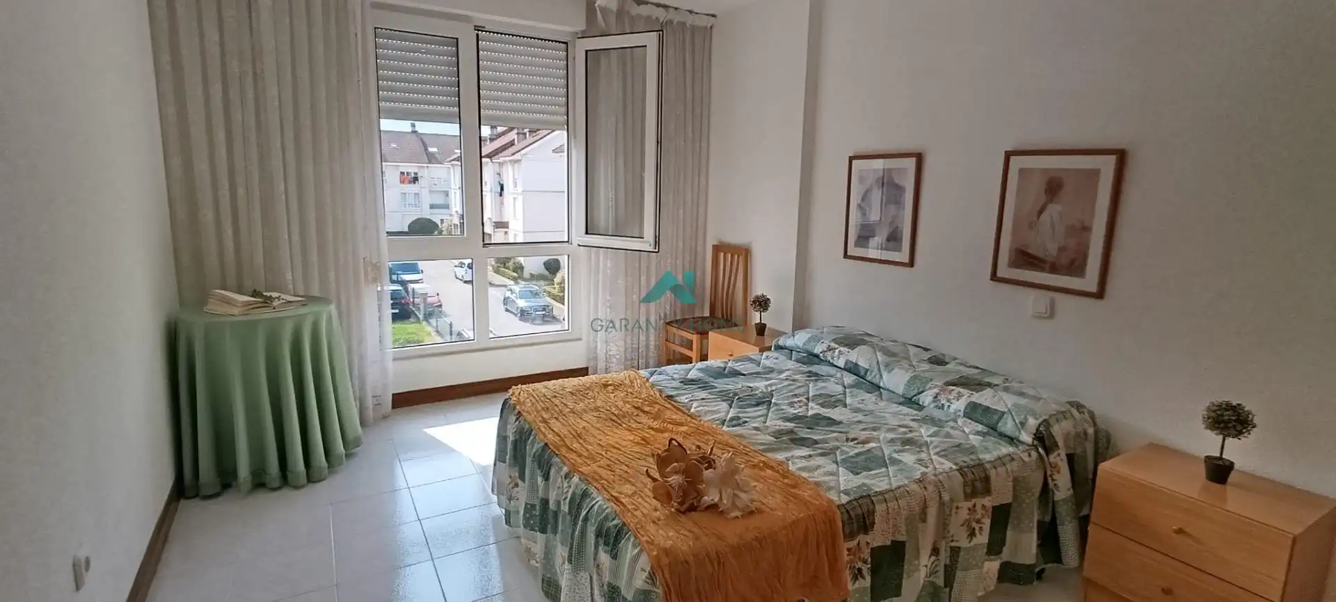 Schlafzimmer von Dachboden zum Verkauf in Bárcena de Cicero mit Möbliert und Gemeinschaftspool
