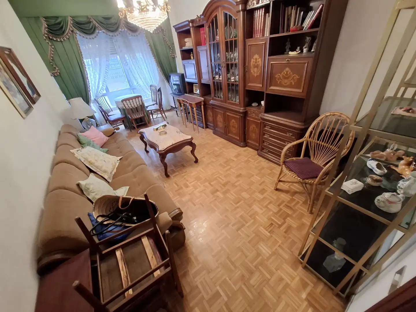 Sala de estar de Piso en venta en  Logroño con Calefacción, Amueblado y Horno