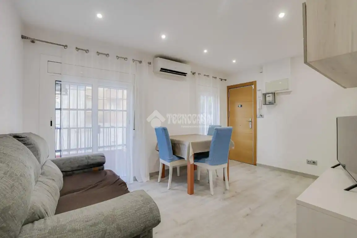 Flat with terrace for sale in Molí Nou - Ciutat Cooperativa, imagen 6