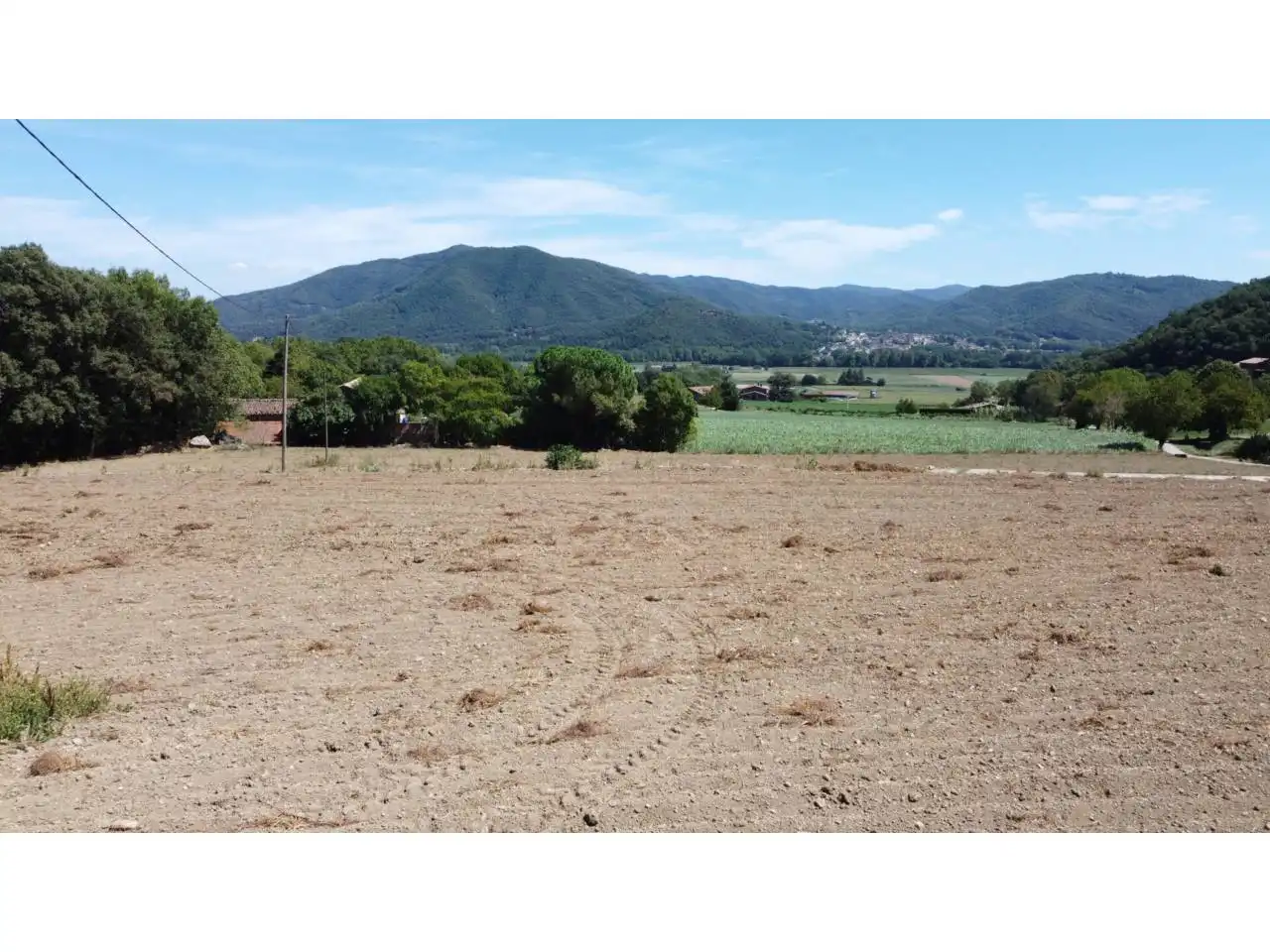 Finca rústica en venda en La Vall d'en Bas amb Calefacció, Jardí privat i Terrassa