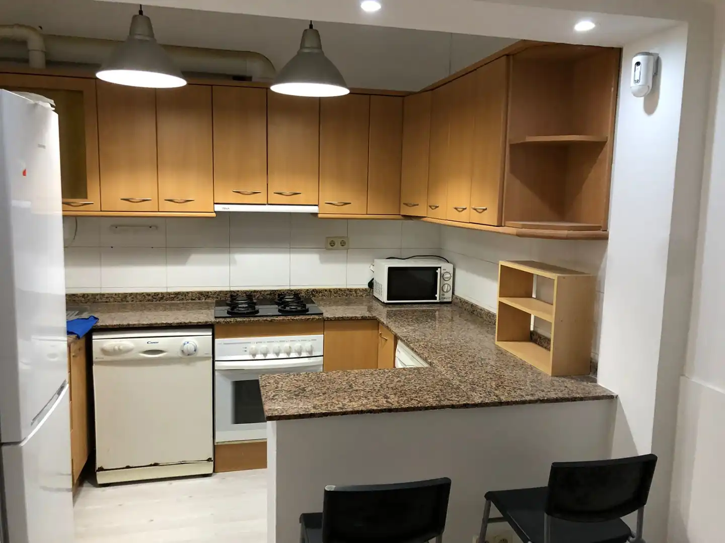 Cocina de Piso en venta en Barcelona con Aire acondicionado y Horno