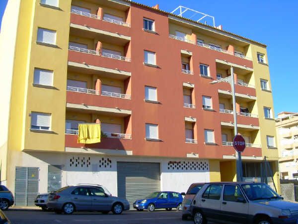 Außenansicht von Wohnung zum verkauf in Pego mit Schwimmbad