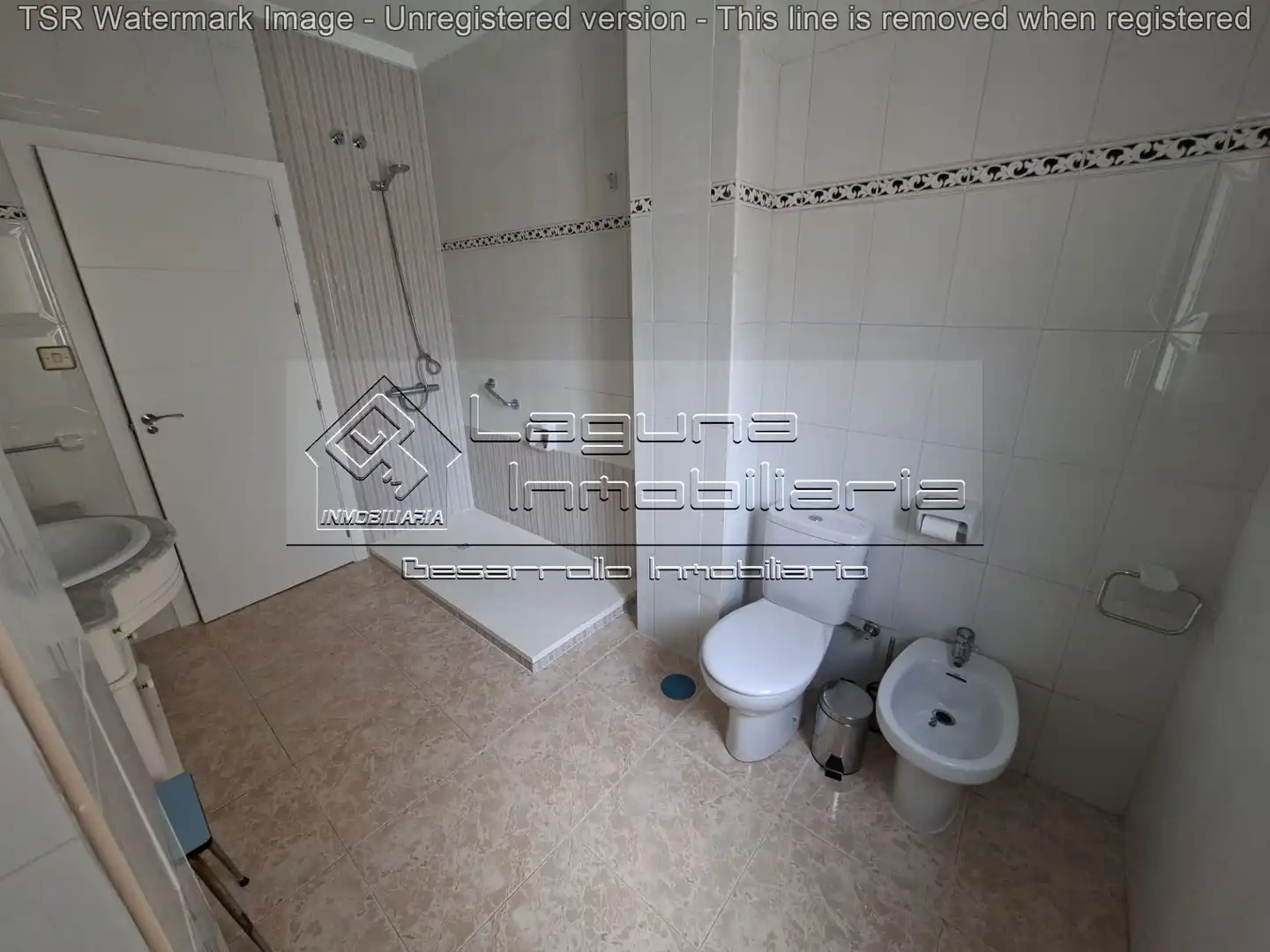 Baño de Piso en venta en Cádiz con Terraza