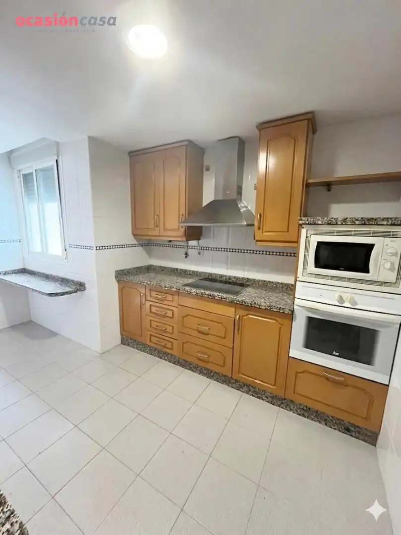 Kitchen of Flat for sale in Córdoba  with Air Conditioner, Storage room and Community pool