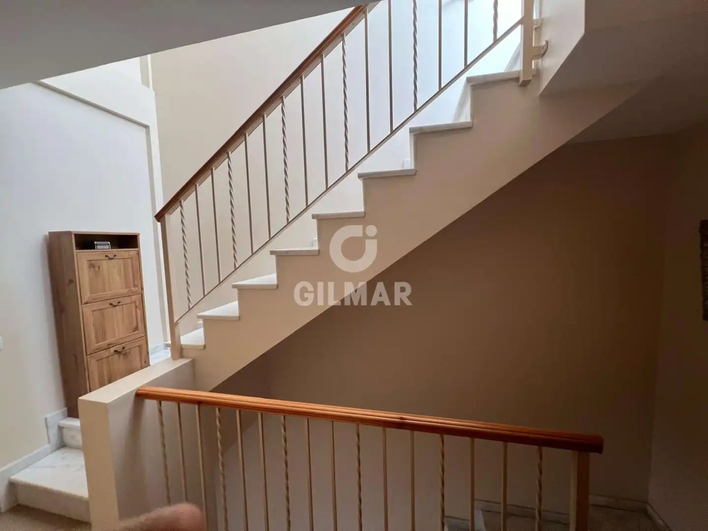 Casa adosada en venda en Villamartín amb Calefacció