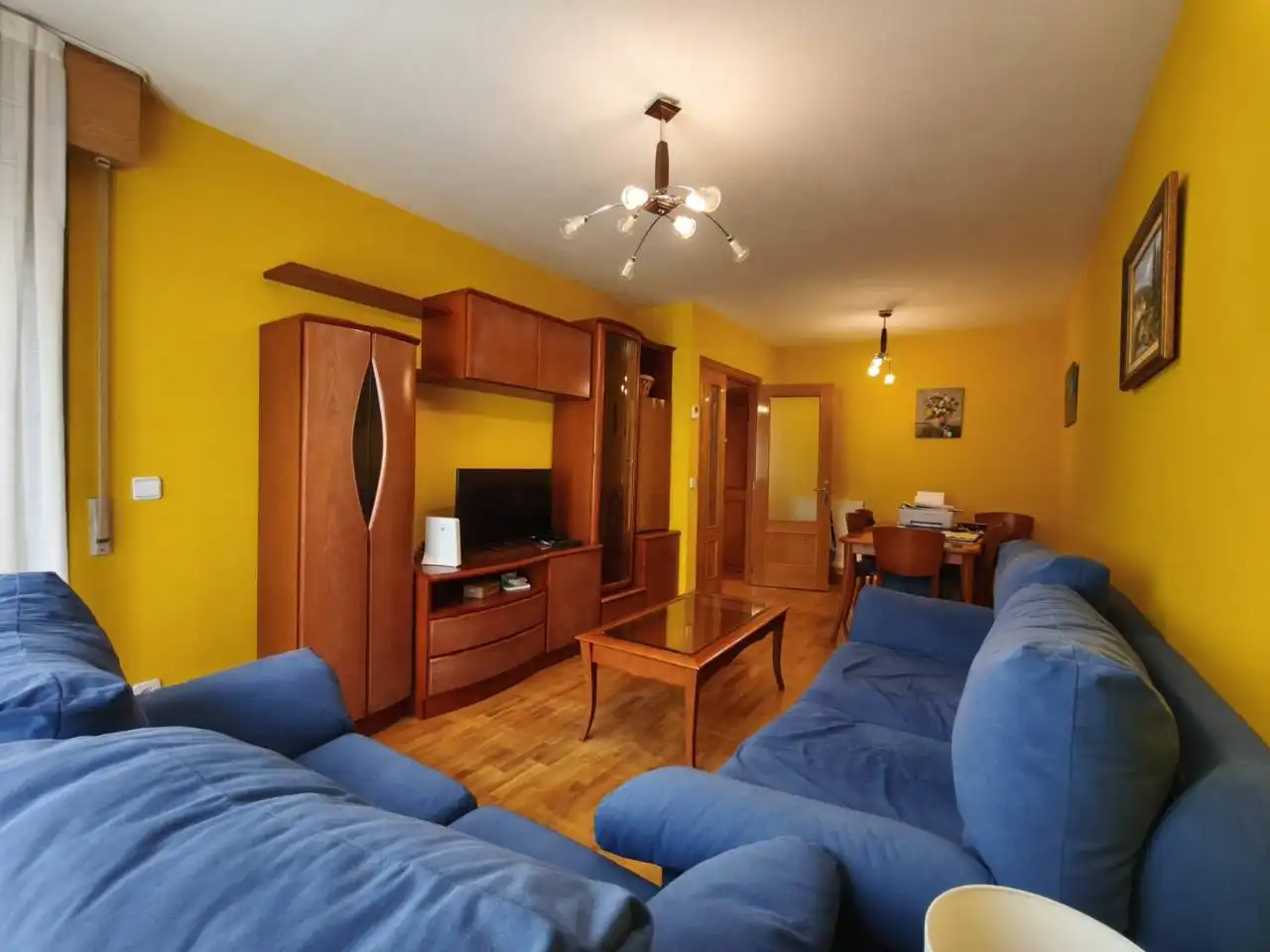 Living room of Flat for sale in Burgos  with Heating, Parquet flooring and Terrace