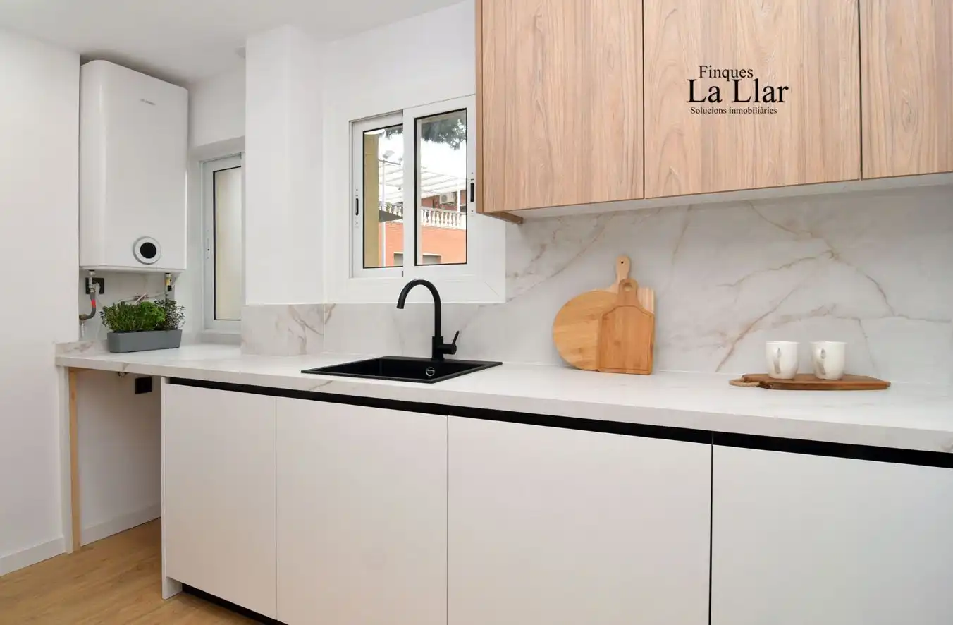Piso en venta en APELES MESTRE, Passeig Maragall