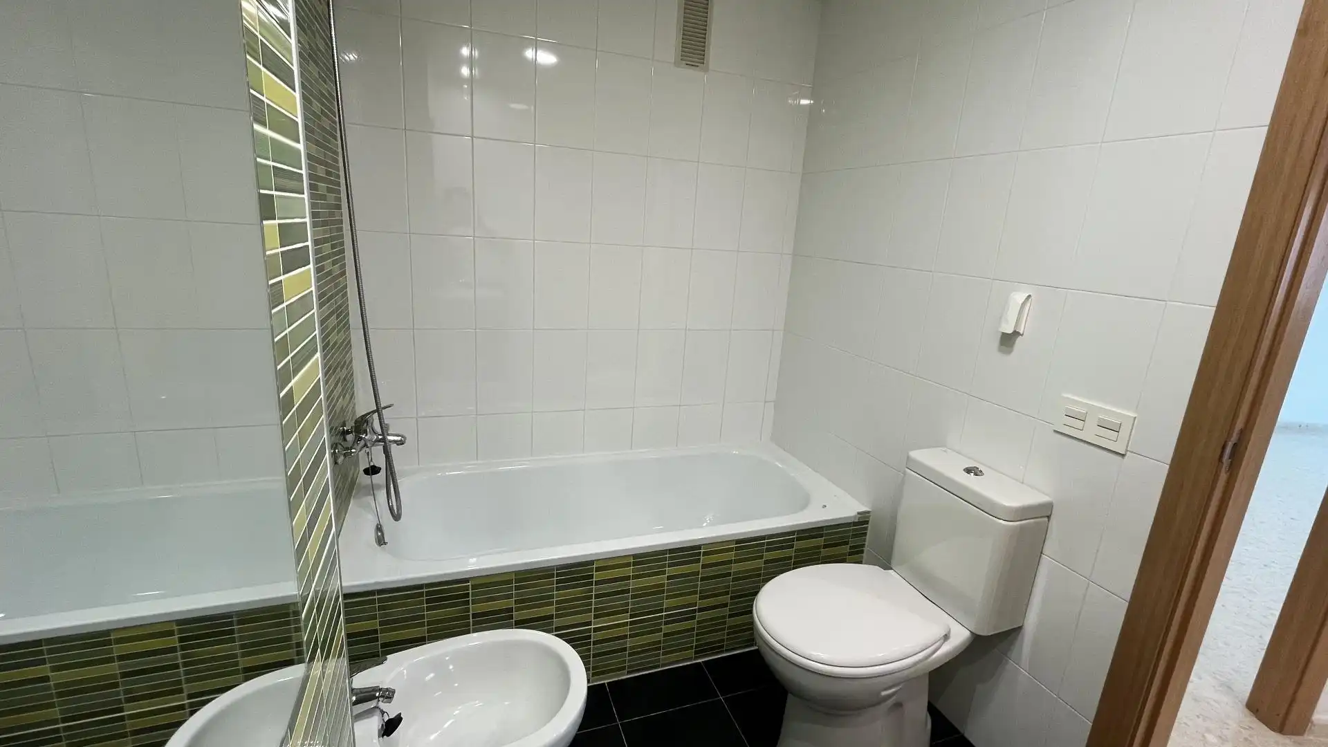 Bany de Apartament de lloguer en Gilet