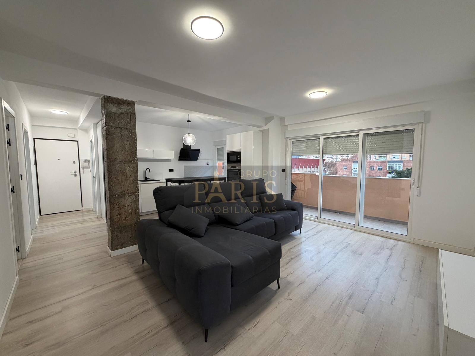 Sala d'estar de Pis de lloguer en Cartagena amb Aire condicionat i Balcó