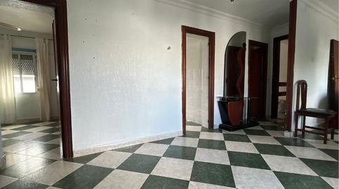 Foto 3 de Pis en venda a Plaza de Los Columpios, 2, Las Torres - Guadalupe, Huelva