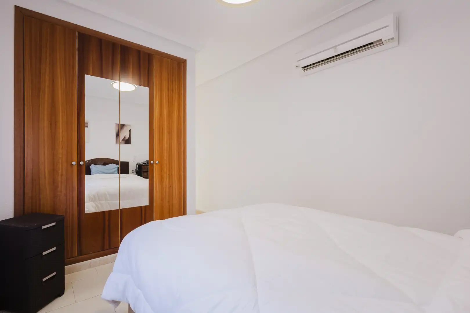 Dormitori de Casa o xalet en venda en Torrevieja amb Aire condicionat, Jardí privat i Terrassa