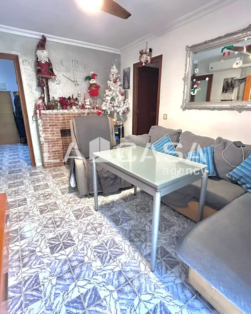 Living room of Flat for sale in Sevilla  with Terrace