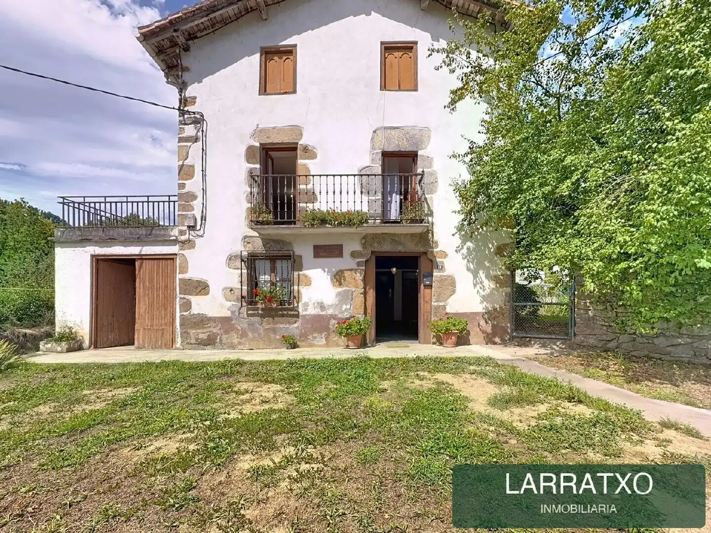 Vista exterior de Piso en venta en Arrasate / Mondragón
