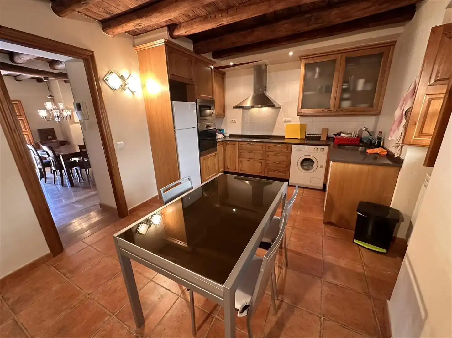 Cuina de Finca rústica en venda en Uncastillo amb Parquet, Traster i Moblat