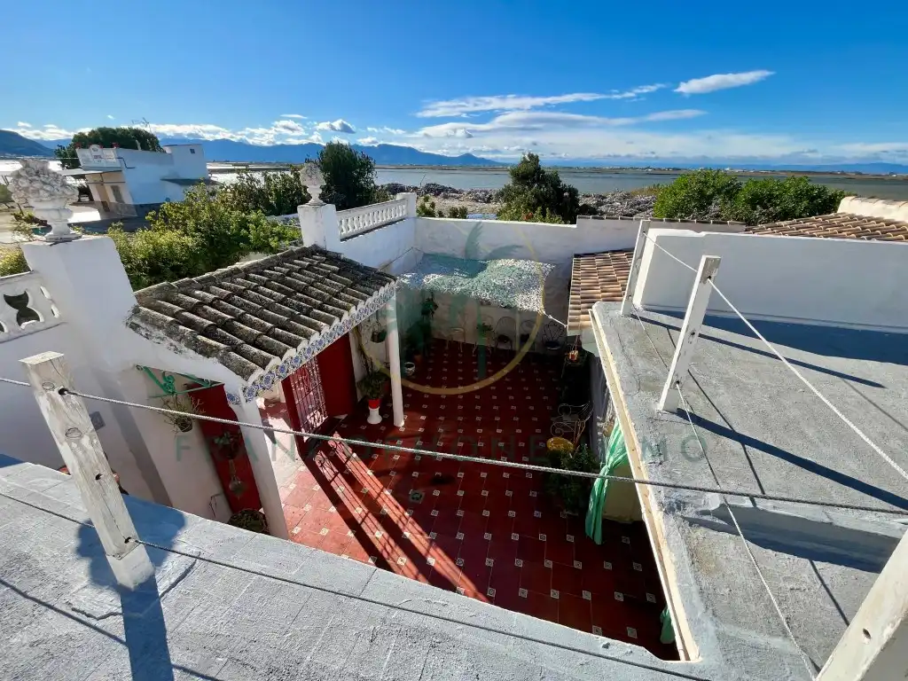 Exterior view of Houses for sale in Cullera