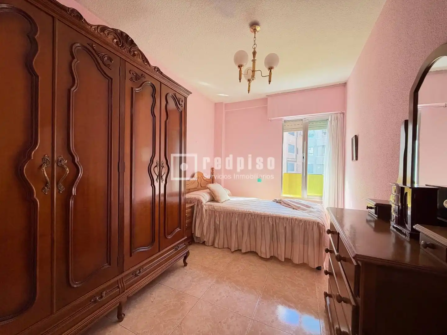 Habitación de Piso en venta en La Avanzada - La Cueva