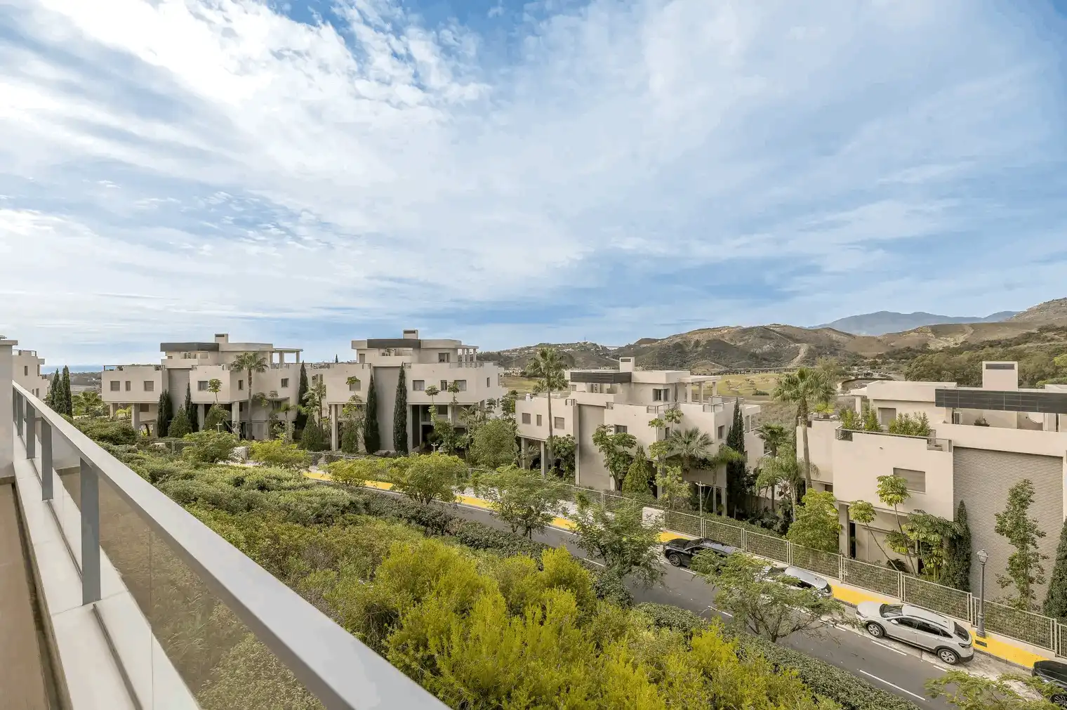 Vista exterior de Planta baja en venta en Benahavís con Aire acondicionado, Terraza y Trastero