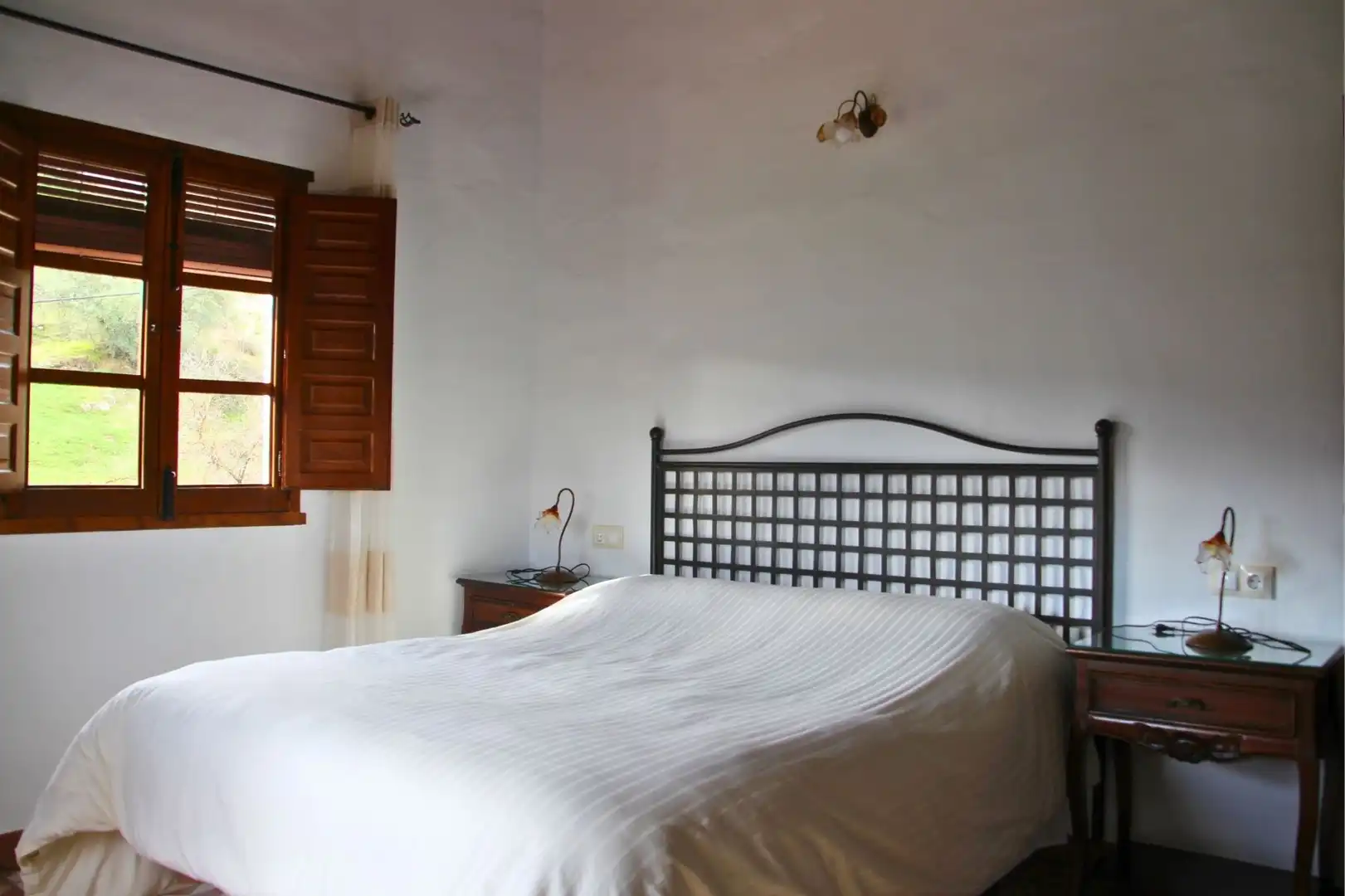 Bedroom of Houses for sale in Guaro  with Air Conditioner, Heating and Private garden