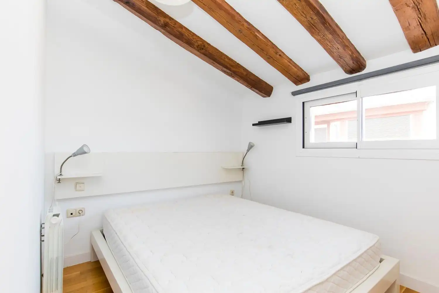 Attic for rent in Calle ZUMALACARREGUI, TOMAS, 11, Paseo Sagasta