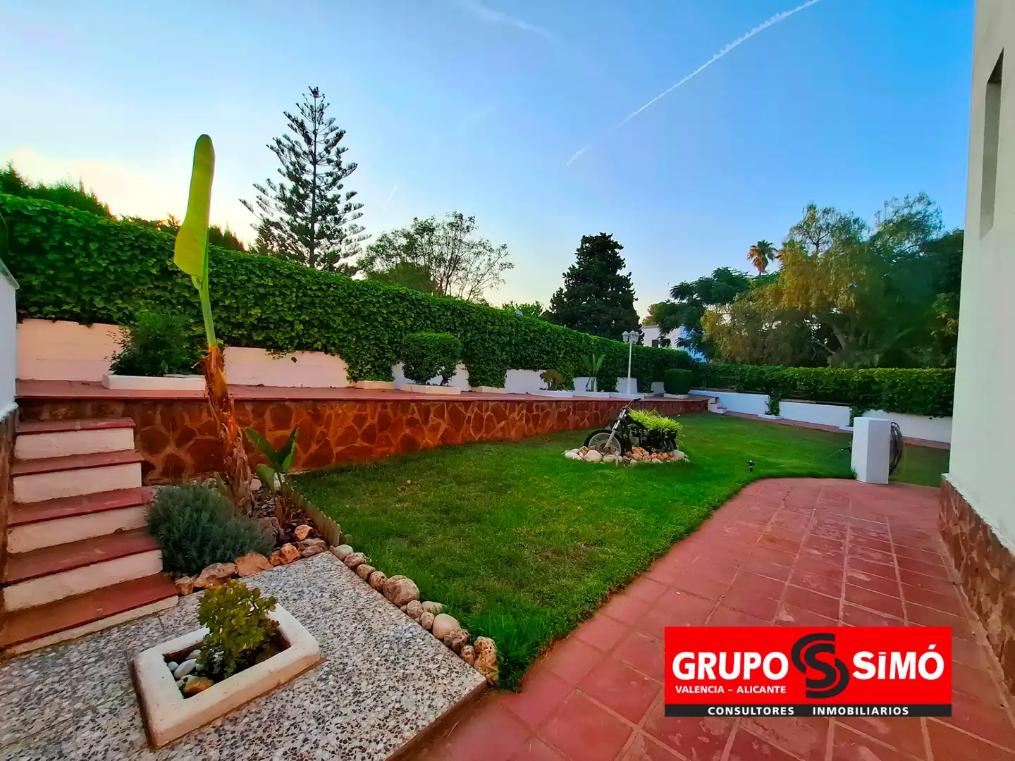 Jardí de Casa o xalet en venda en Picassent amb Aire condicionat, Jardí privat i Terrassa