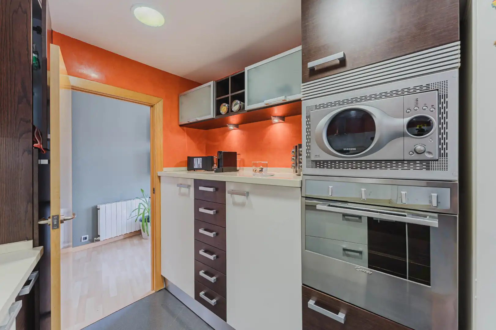 Kitchen of Flat for sale in Barcelona  with Air Conditioner, Heating and Parquet flooring