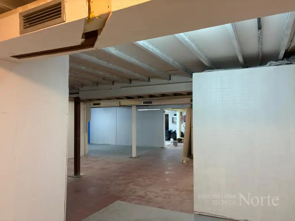 Nave industrial de alquiler en Ajalvir