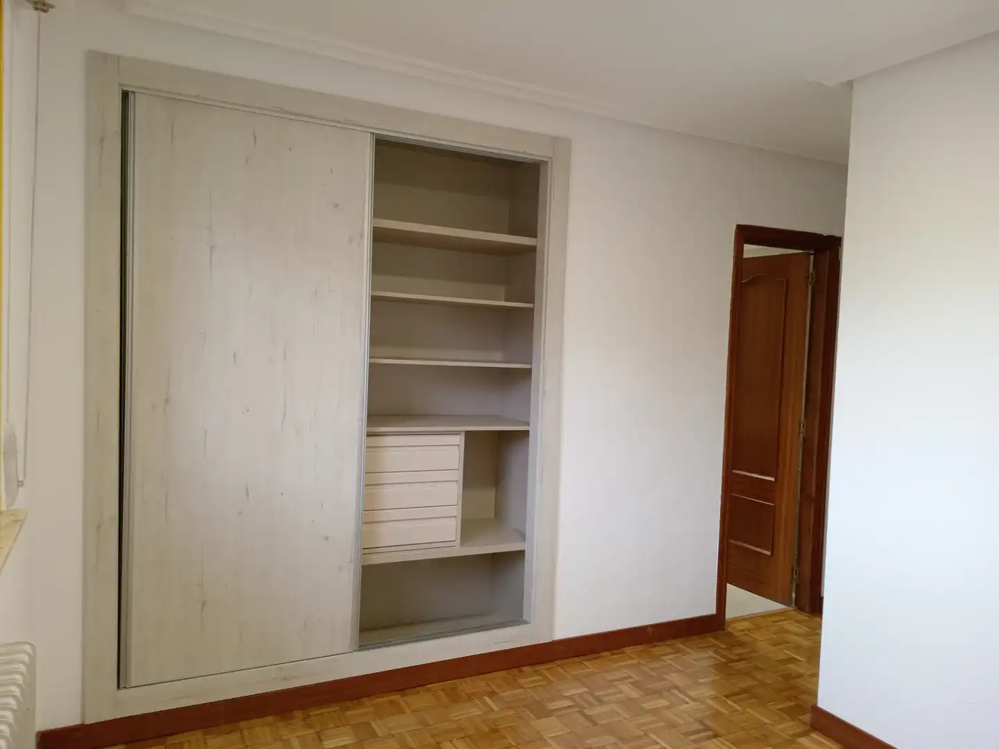 Bedroom of Flat for sale in Santa Marta de Tormes  with Air Conditioner, Heating and Parquet flooring